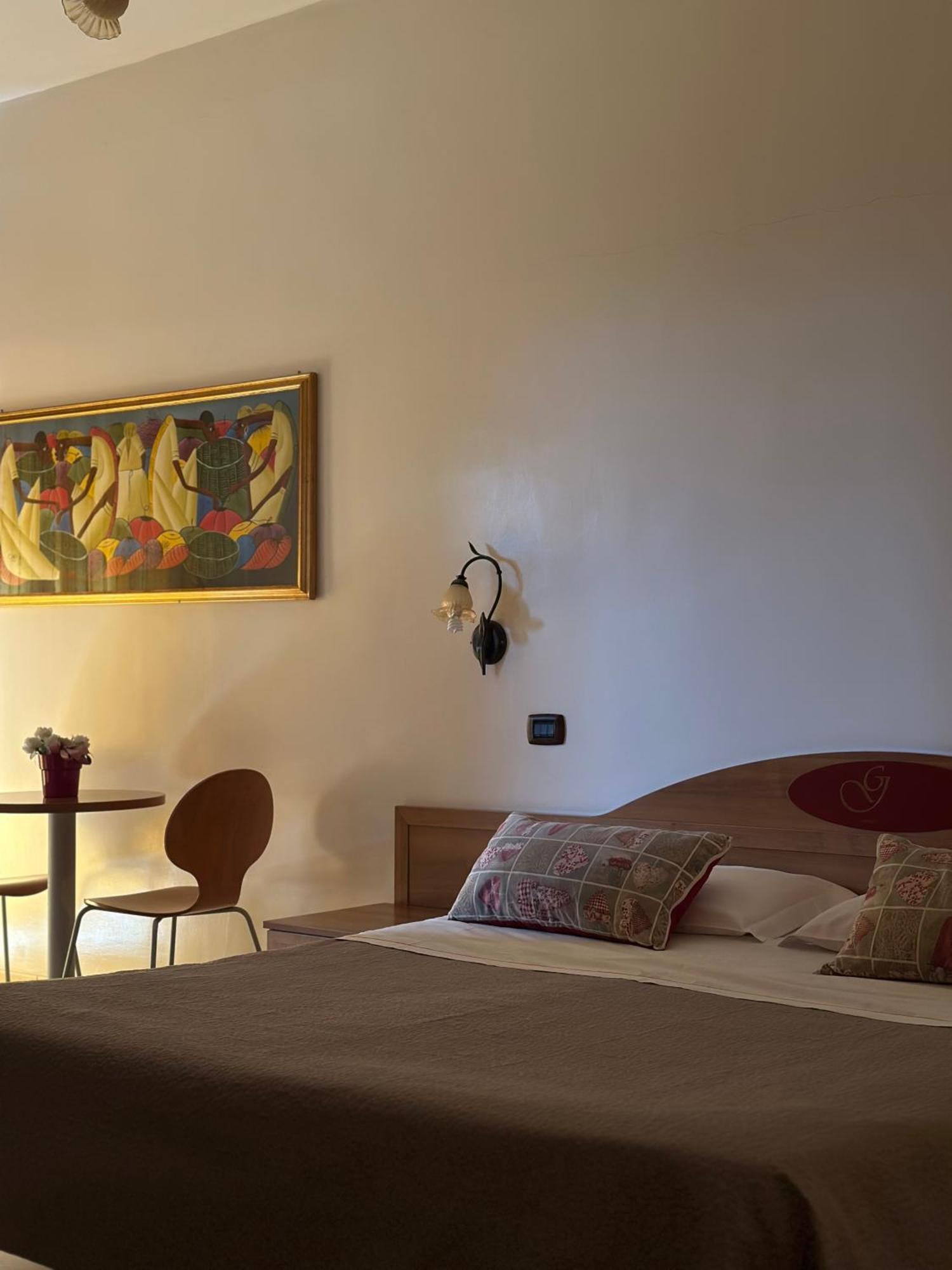 Hotel Il Giardino Degli Aranci Нола Екстер'єр фото
