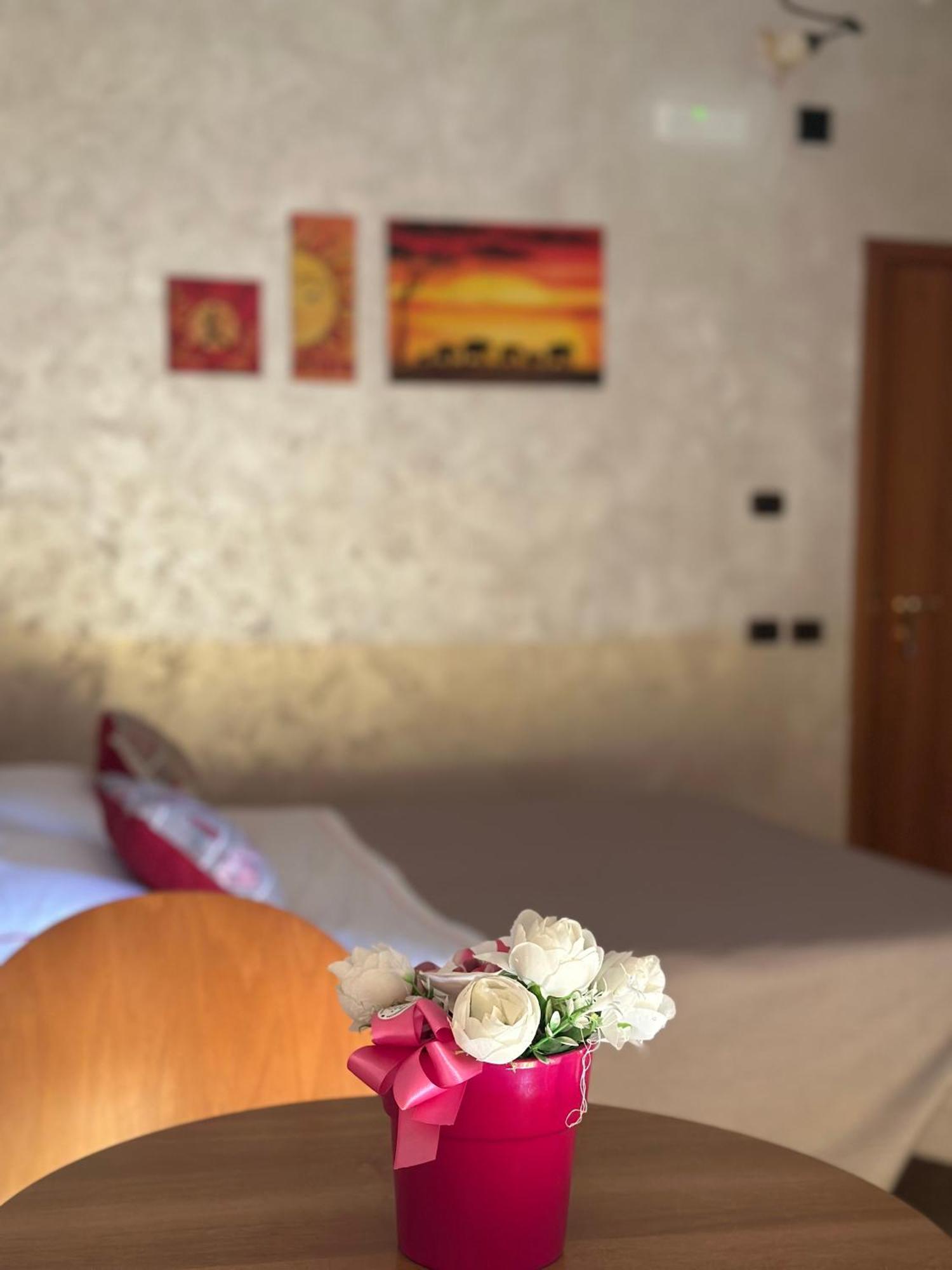 Hotel Il Giardino Degli Aranci Нола Екстер'єр фото