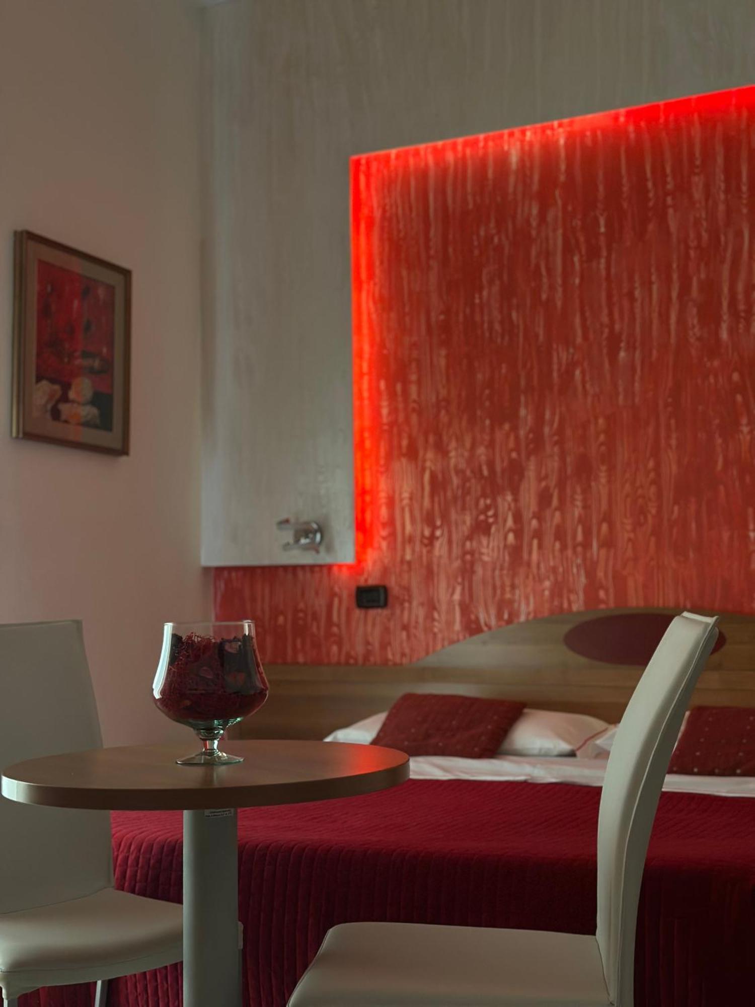 Hotel Il Giardino Degli Aranci Нола Екстер'єр фото